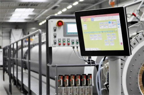 智能工廠中嵌入式工業(yè)平板電腦的應用與計算機軟件開發(fā)